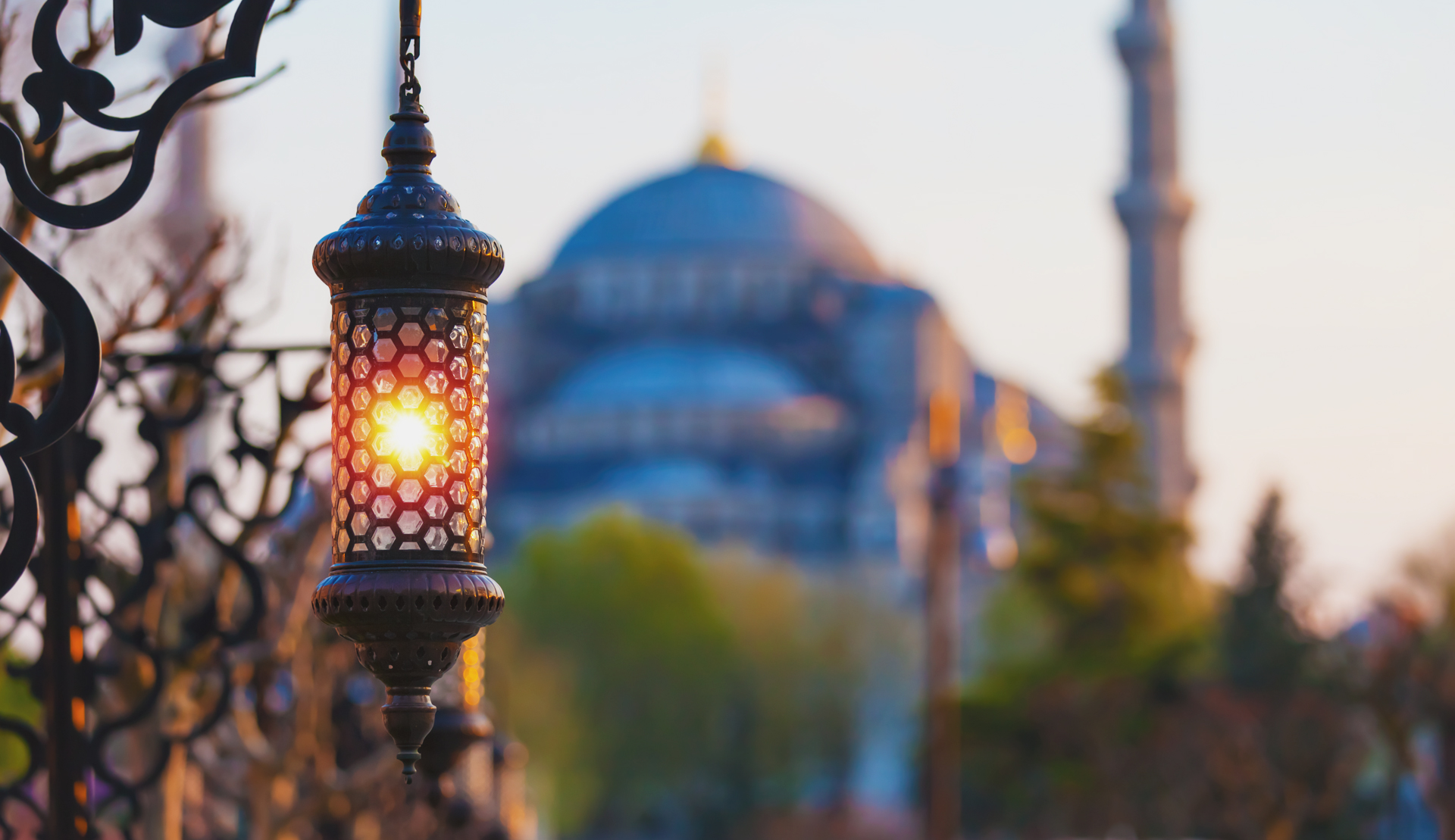 Ramadan Etiquette for Non-Muslims